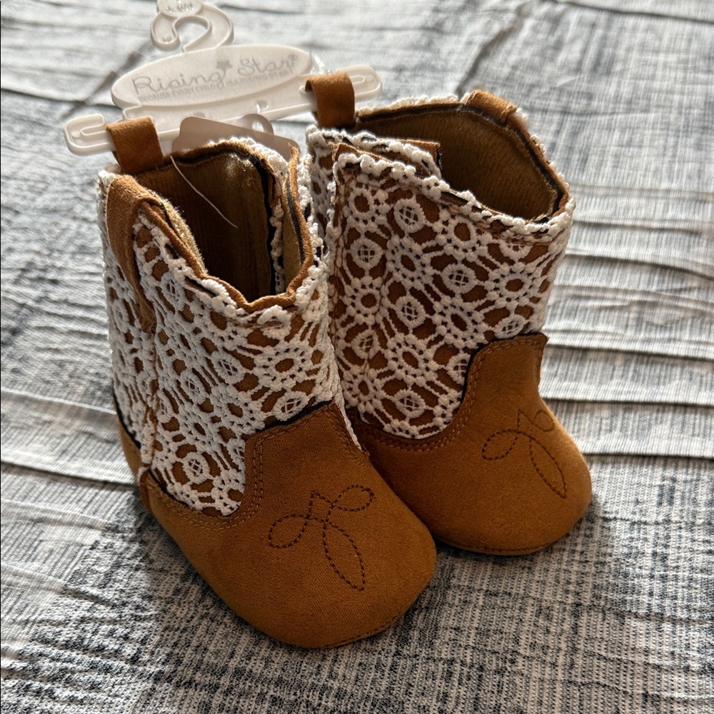 Rising Star Tan and Cream Kids Boots